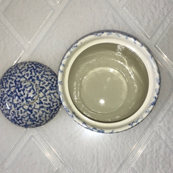 TIENSHAN Sponge Blue Heart Medium Canister & Lid - Picture 5 of 8